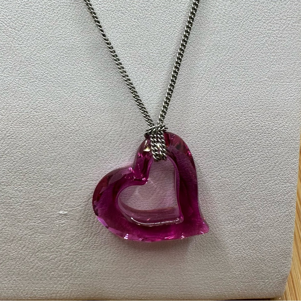 NWT Swarovski pink open heart crystal necklace original box Valentine’s Day